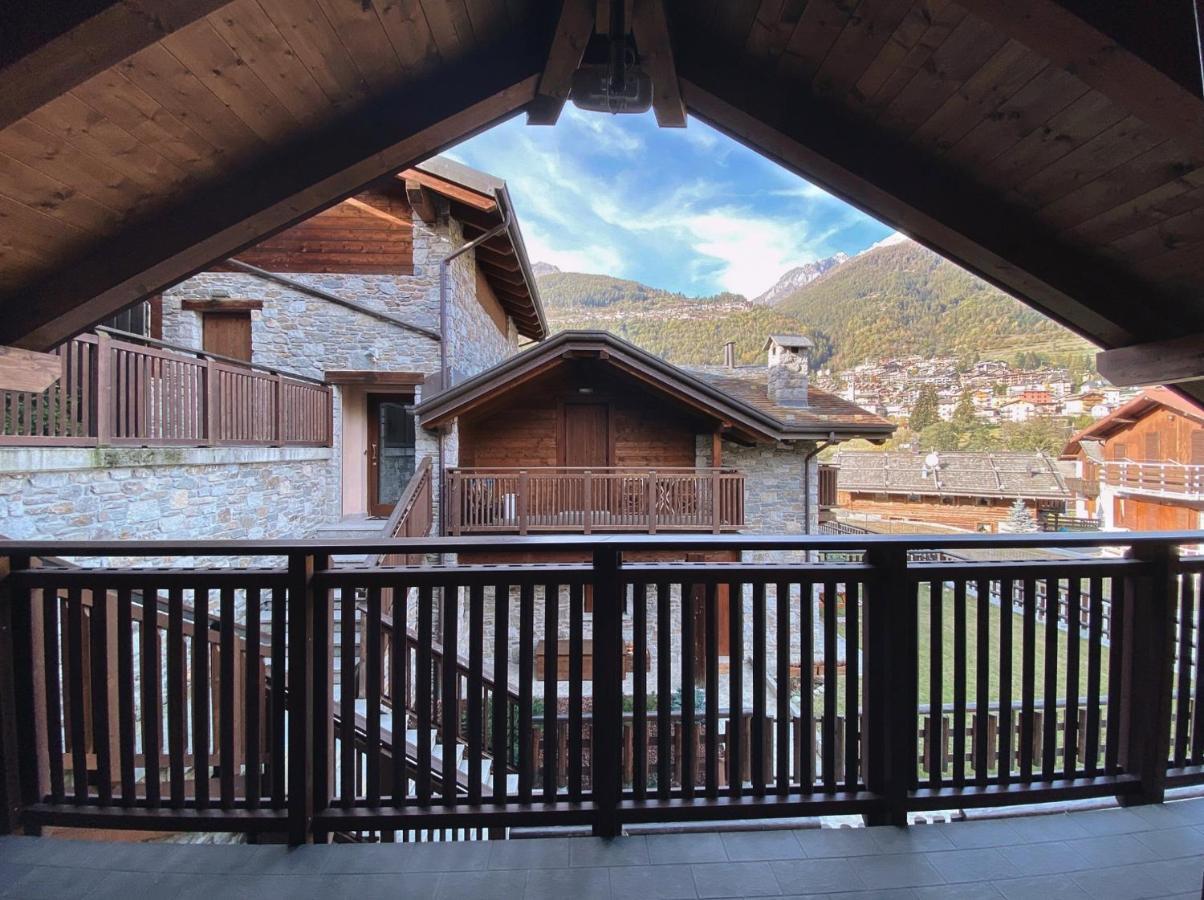 Chalet Nocciolini Temù Esterno foto